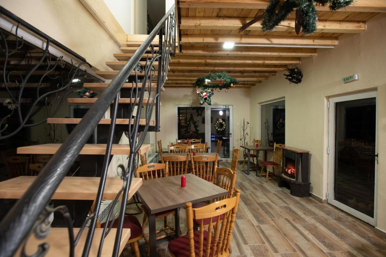 Apartmani Sp Jovanovic Crni Vrh Buitenkant foto